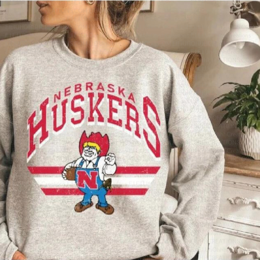 Nebraska Cornhuskers Vintage Distressed Mascot